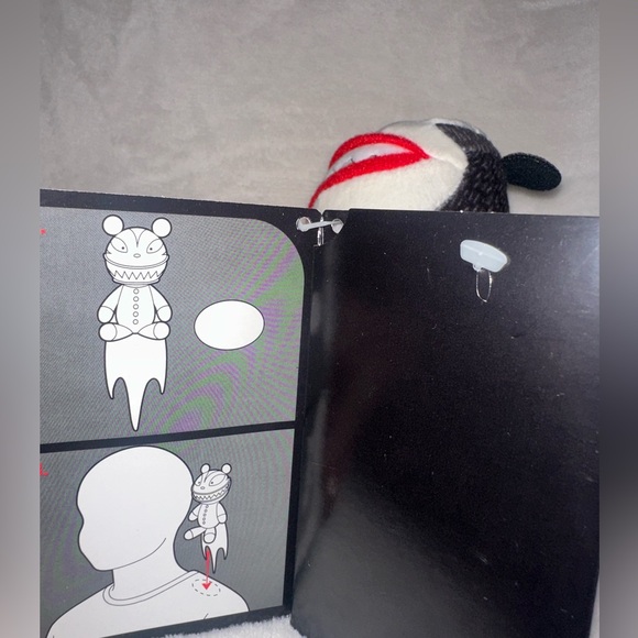 Nightmare Before Christmas Vampire Teddy Shoulder Buddy NWT - Picture 3 of 3